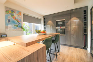 Photo 12- click for photo gallery